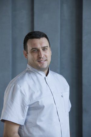 Олександр Николішин
