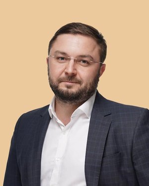 Антон Глебов