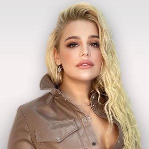 Екатерина Дзень