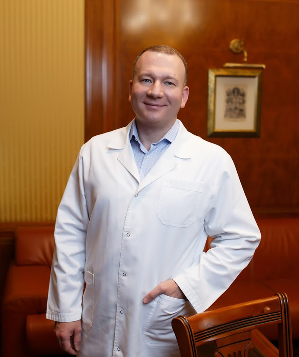 пластичний хірург Руслан Гуменний